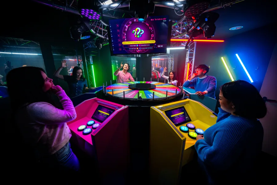 Team Building &amp; Corporate Events
